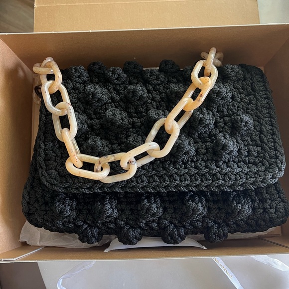 Greek Designer One and Only - Picture 1 of 4